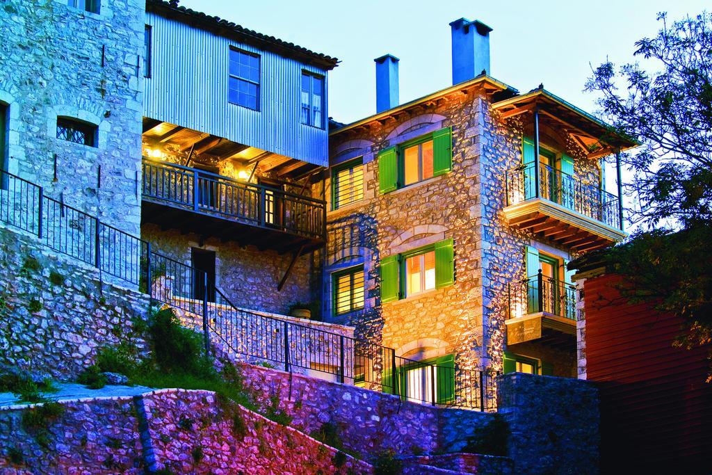Enastron Guesthouse Dimitsana Extérieur photo