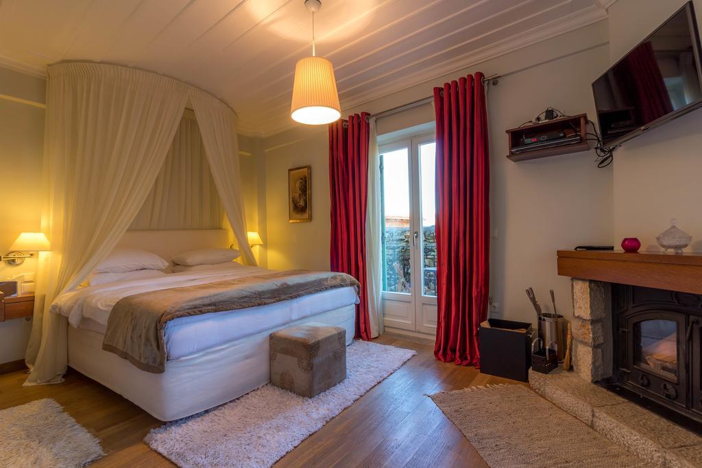 Enastron Guesthouse Dimitsana Extérieur photo